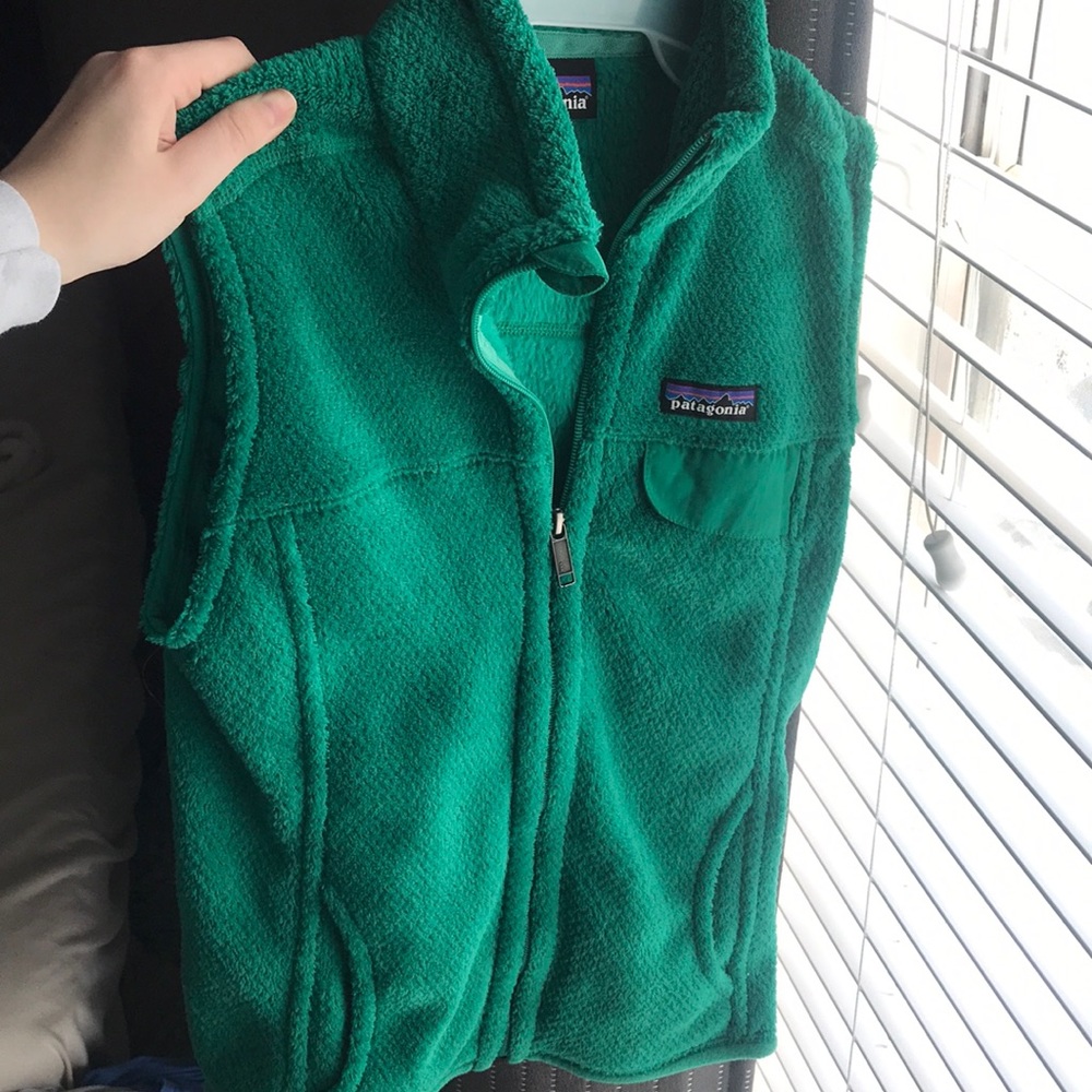 EMERALD GREEN PATAGONIA VEST